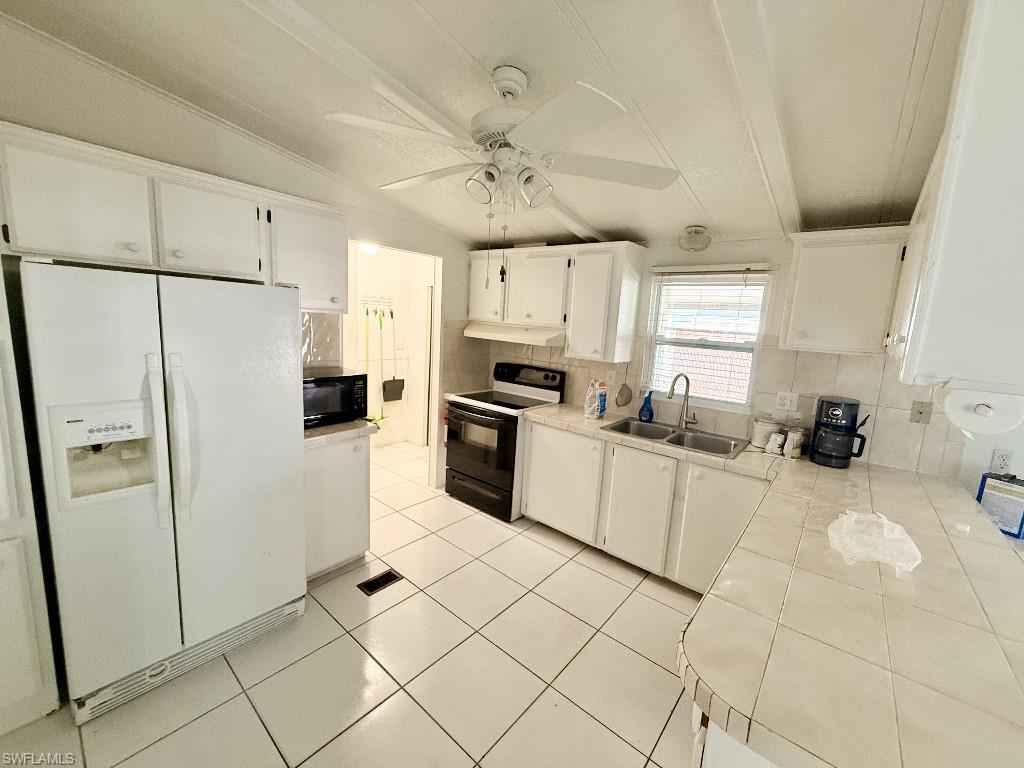 WEST WIND ESTATES - Residential