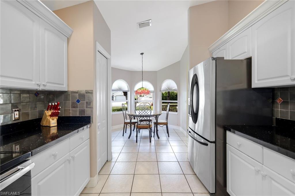 NAPLES PARK - Residential