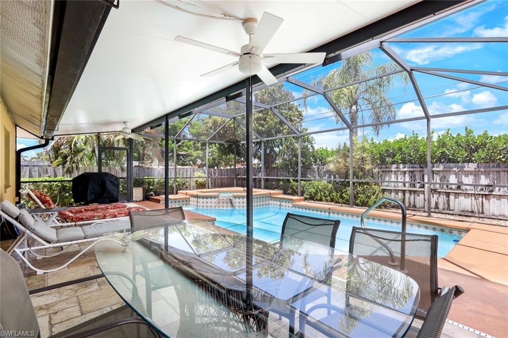 NAPLES PARK - Residential