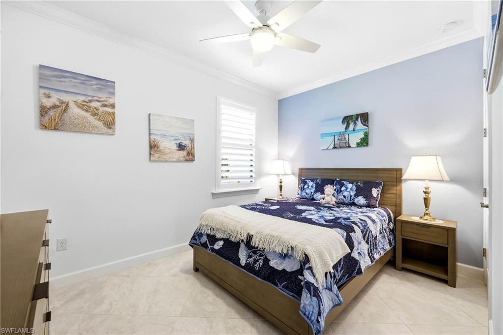 WINDING CYPRESS - Residential