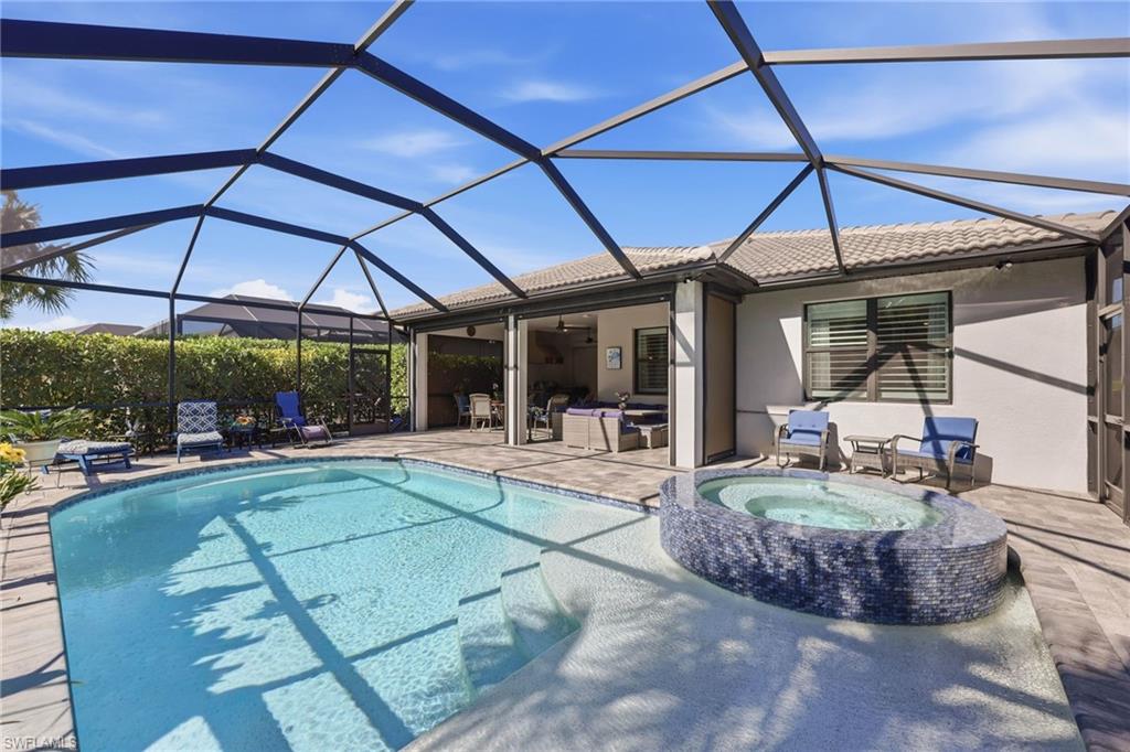 WINDING CYPRESS - Residential