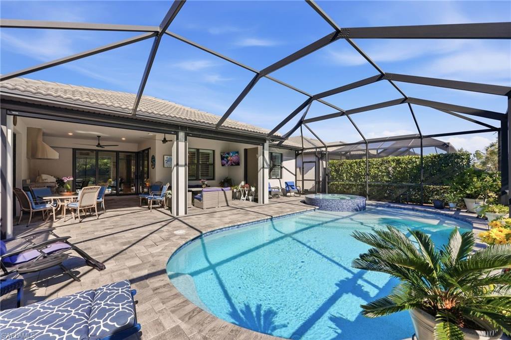 WINDING CYPRESS - Residential