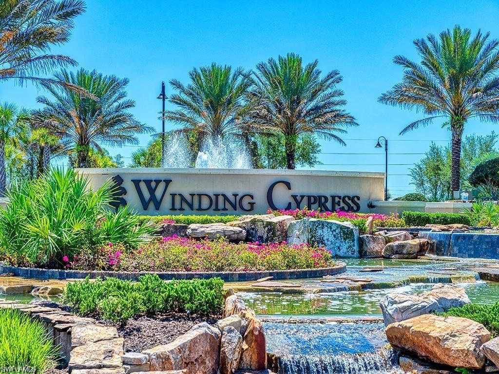 WINDING CYPRESS - Residential