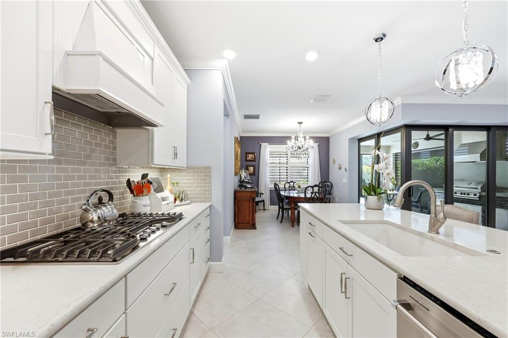 WINDING CYPRESS - Residential