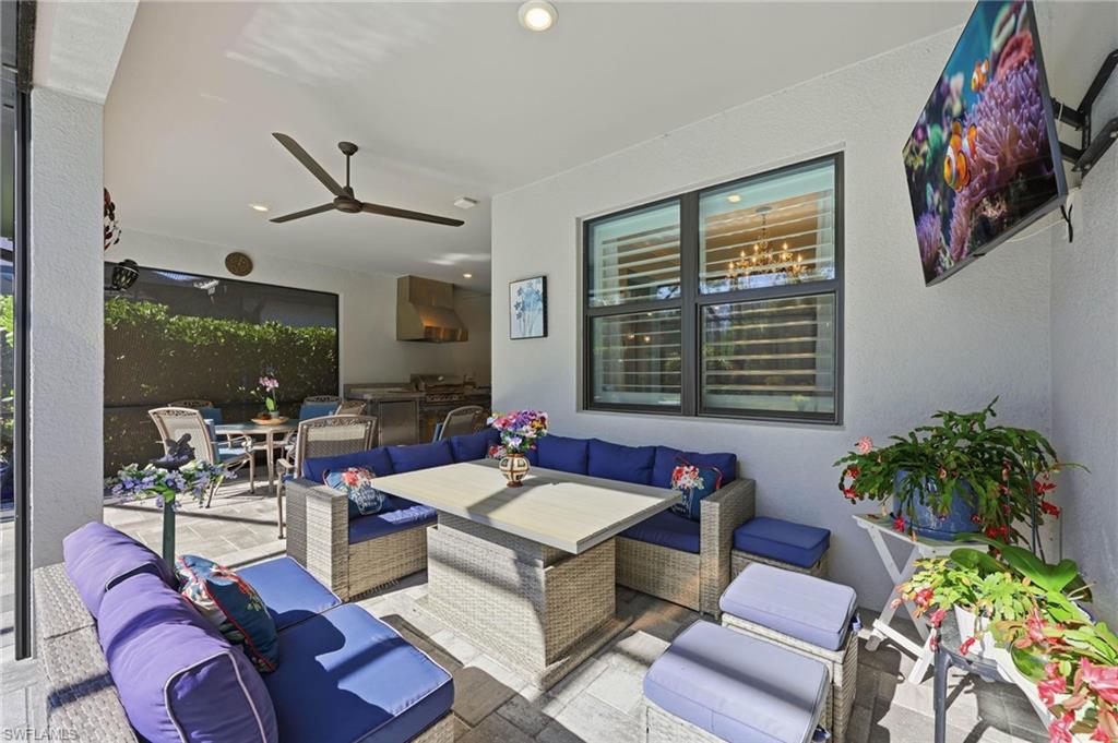 WINDING CYPRESS - Residential