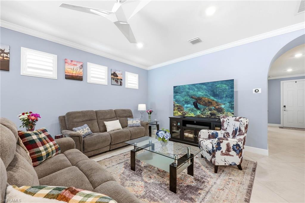 WINDING CYPRESS - Residential