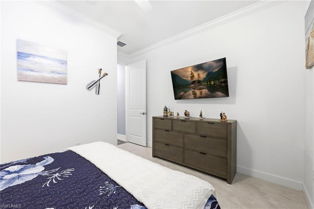 WINDING CYPRESS - Residential