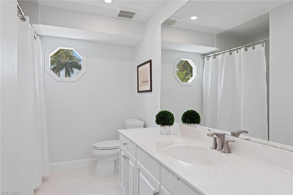 MOORINGS - Residential