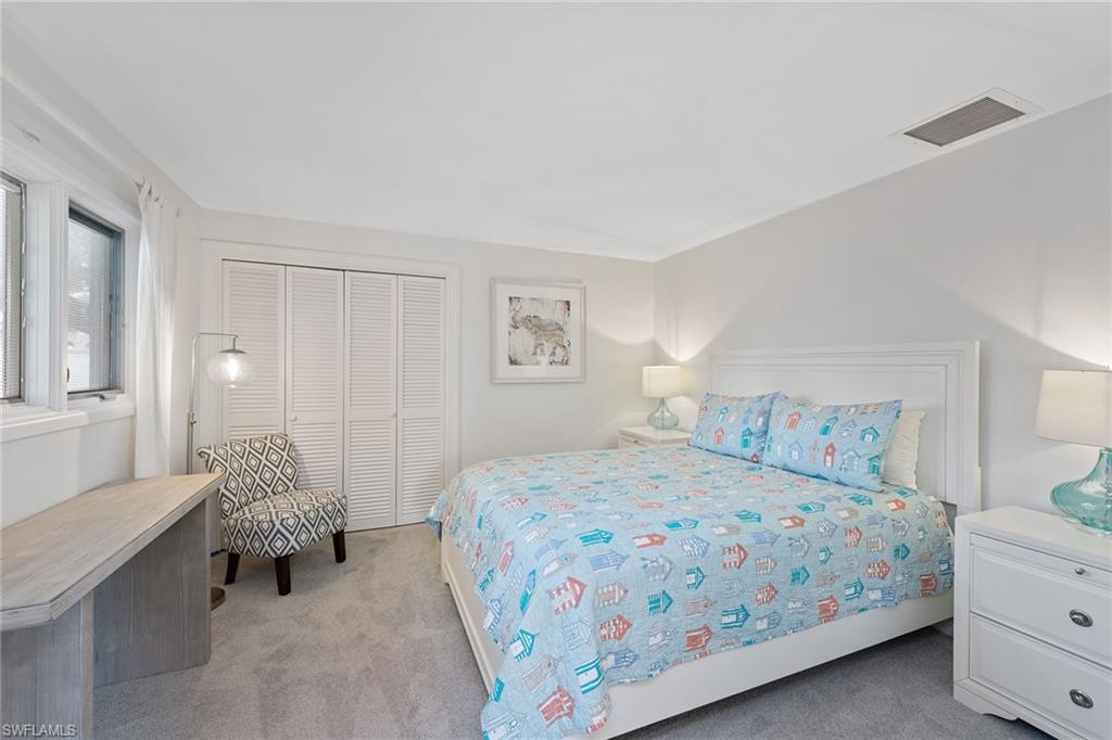 MOORINGS - Residential