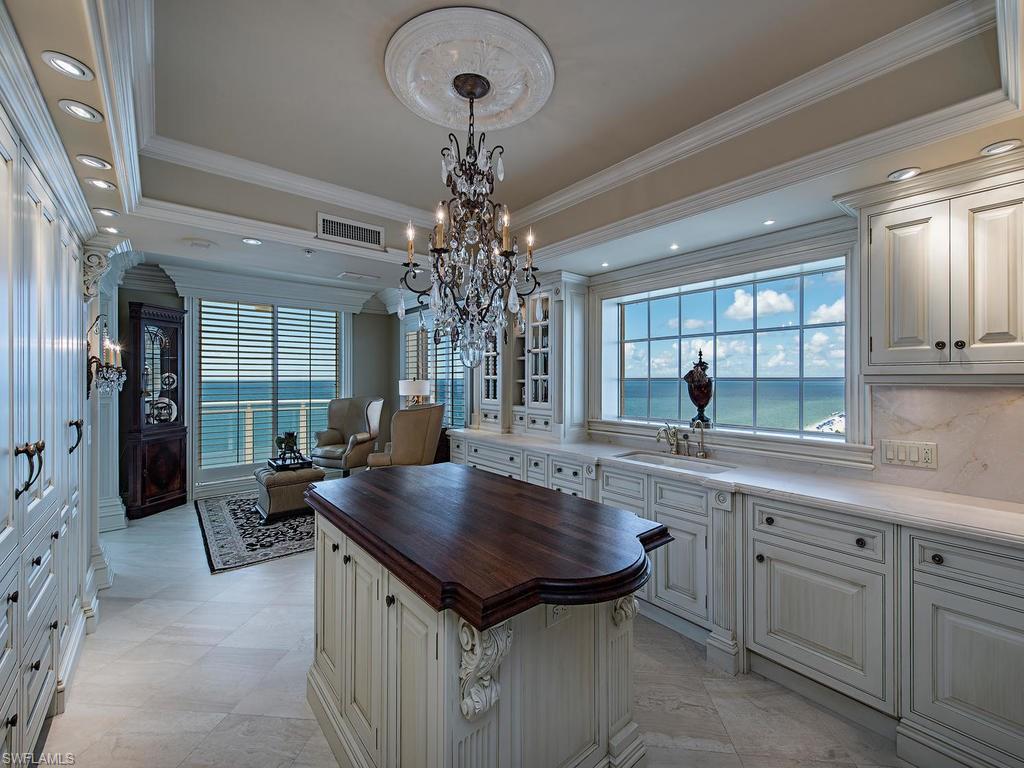 BRIGHTON AT BAY COLONY - Residential