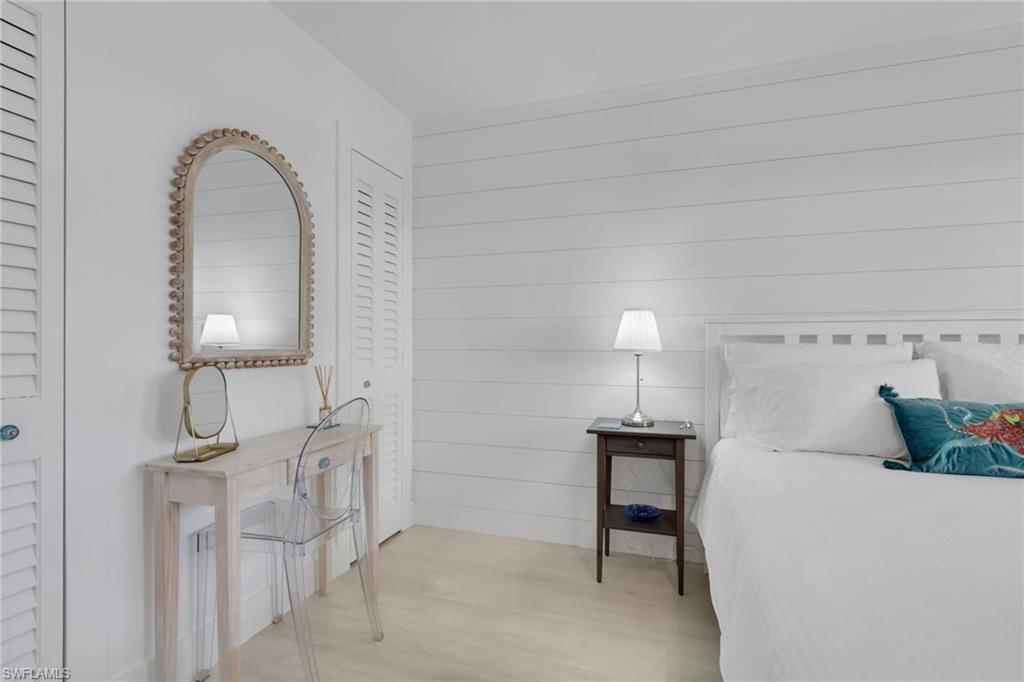 PORT AU VILLA - Residential