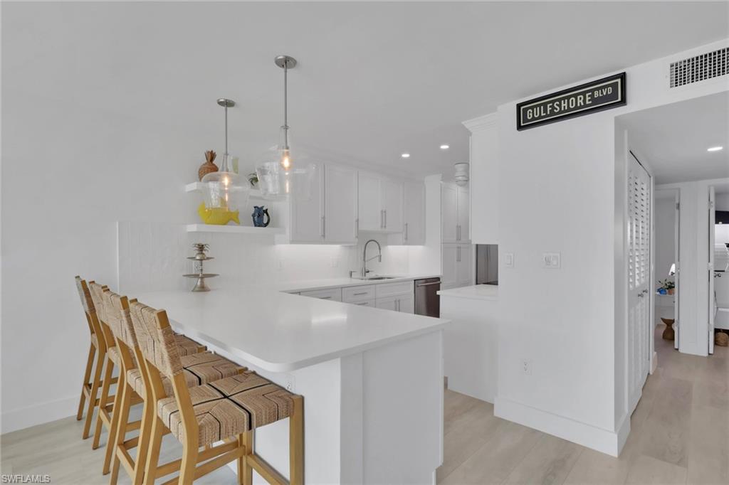 PORT AU VILLA - Residential