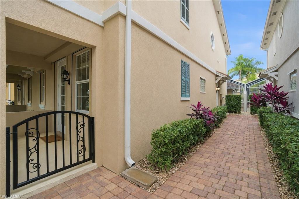 VILLAGE WALK OF BONITA SPRINGS - Residential