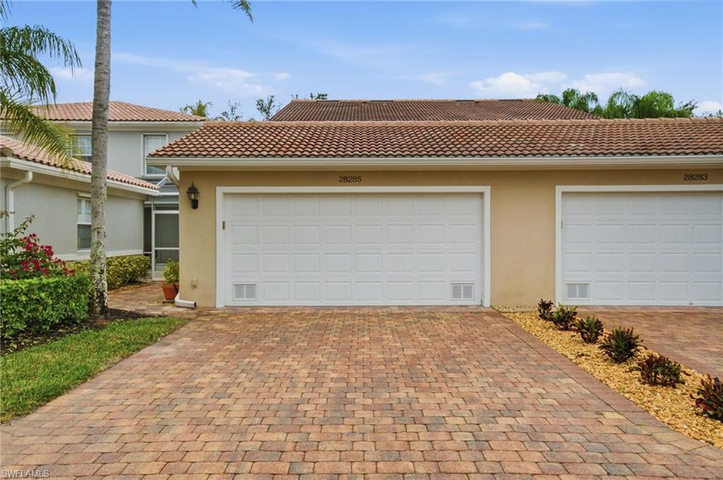 VILLAGE WALK OF BONITA SPRINGS - Residential