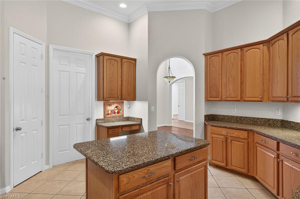 GLADIOLUS PRESERVE - Residential