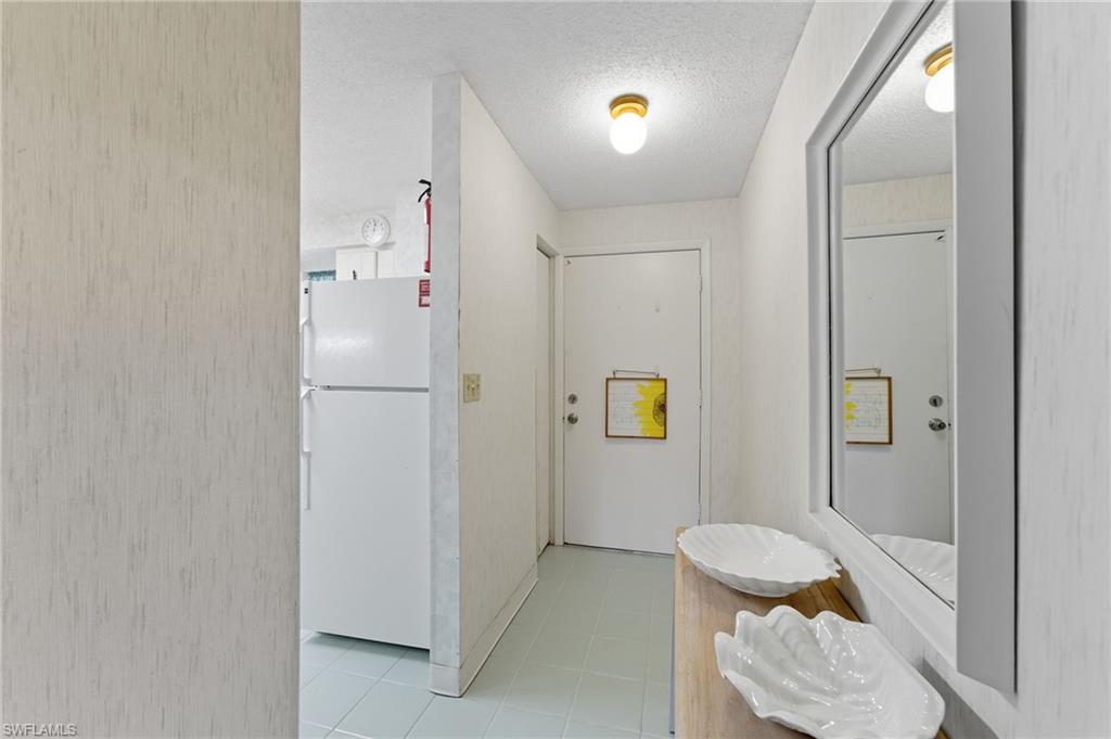 EDGEWATER VILLAGE - Residential