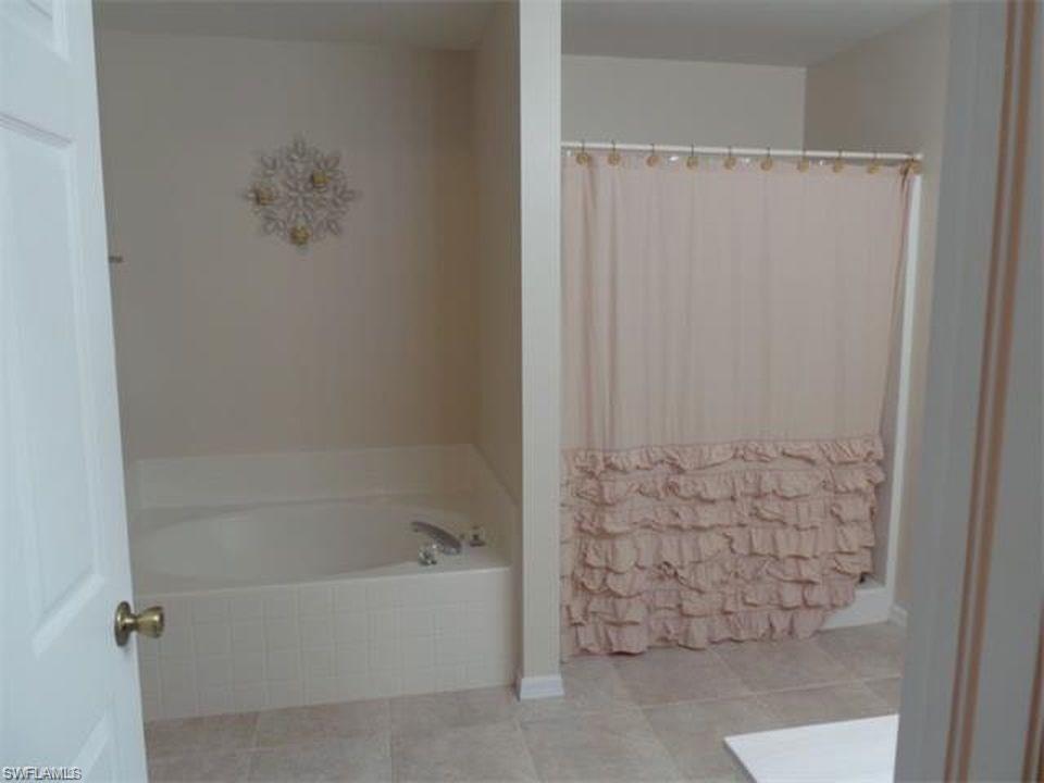 MEADOWS - Residential