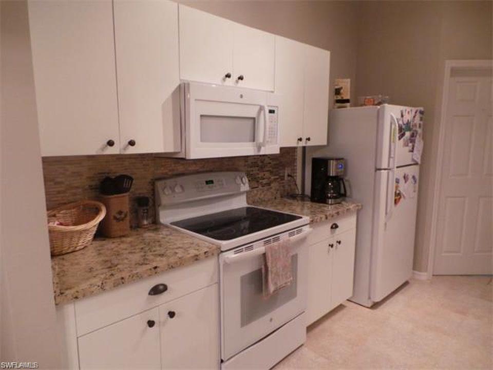 MEADOWS - Residential