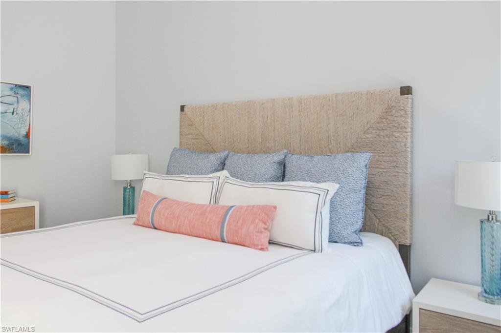 MOORINGS - Residential Lease