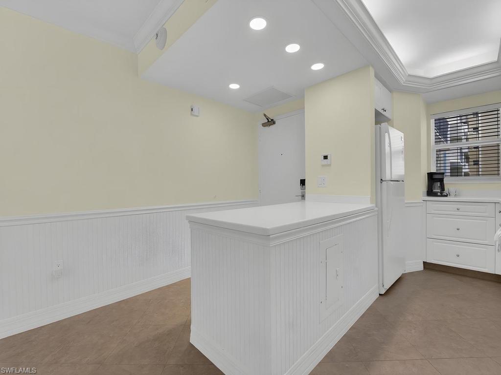 ADMIRALTY HOUSE - Residential
