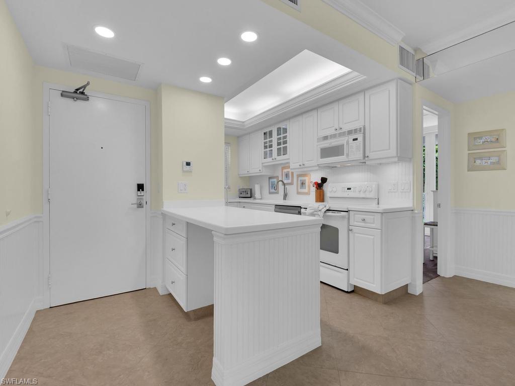 ADMIRALTY HOUSE - Residential