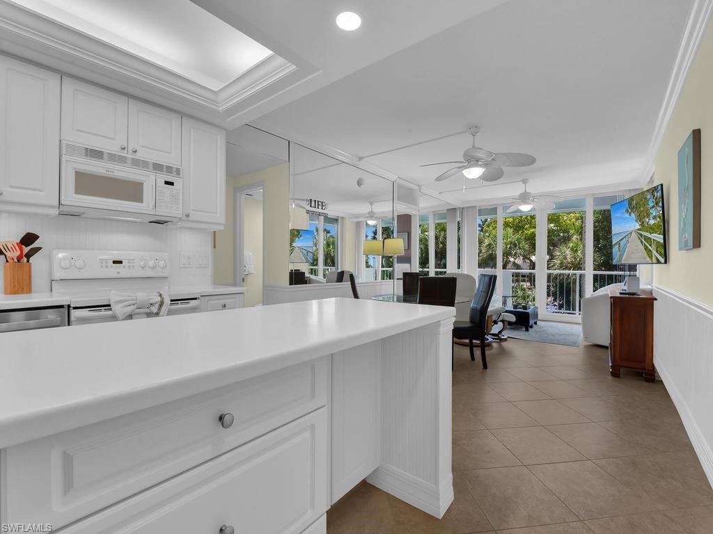 ADMIRALTY HOUSE - Residential