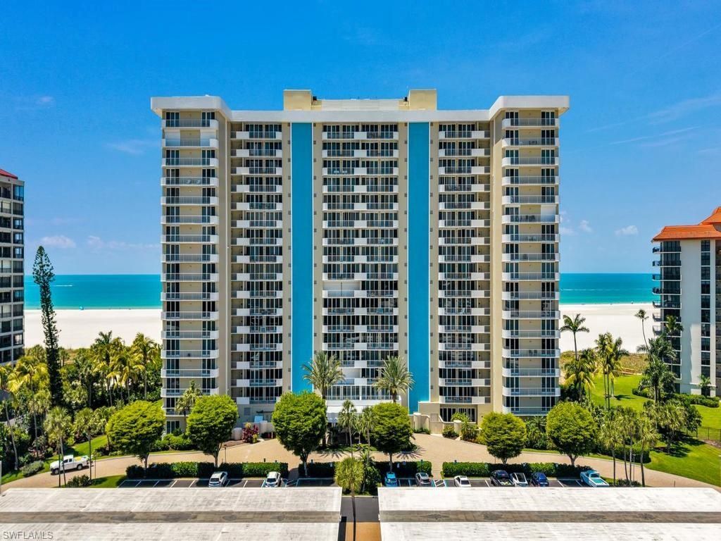 Photo of 140 Seaview CT #206S, MARCO ISLAND, FL 34145 (MLS # 226020507)