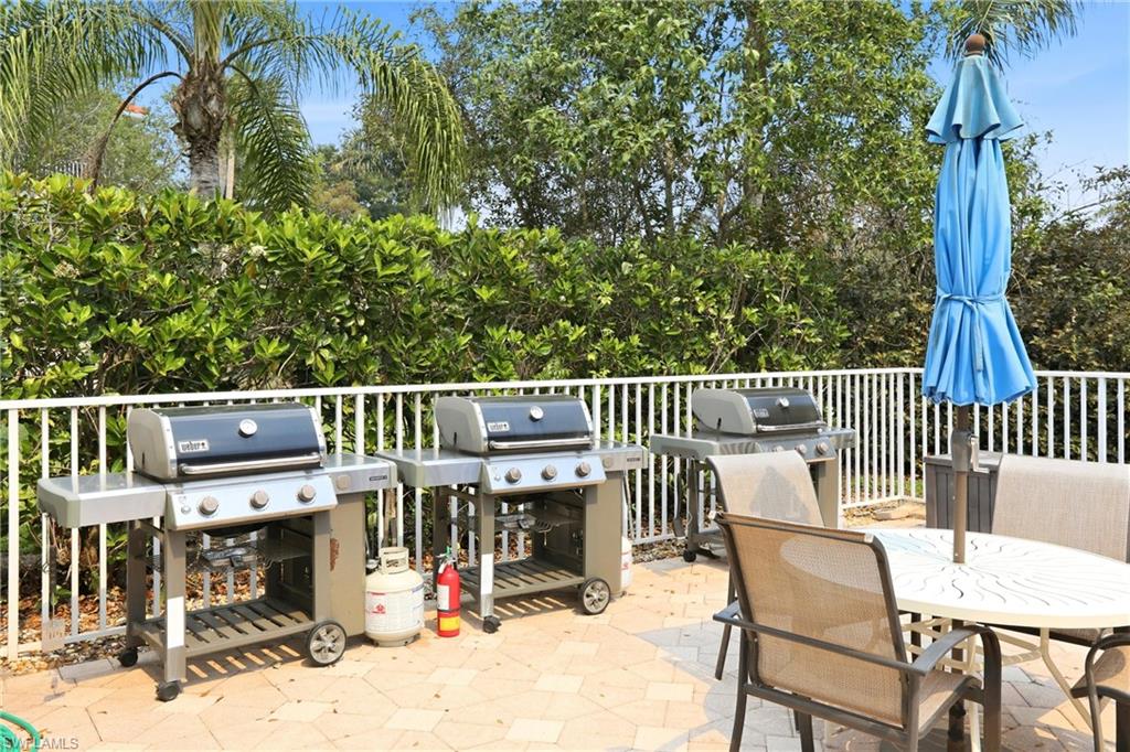 LAKE BARRINGTON - Residential