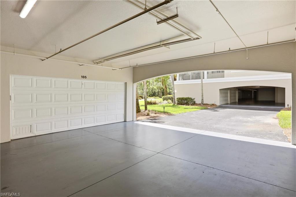 LAKE BARRINGTON - Residential