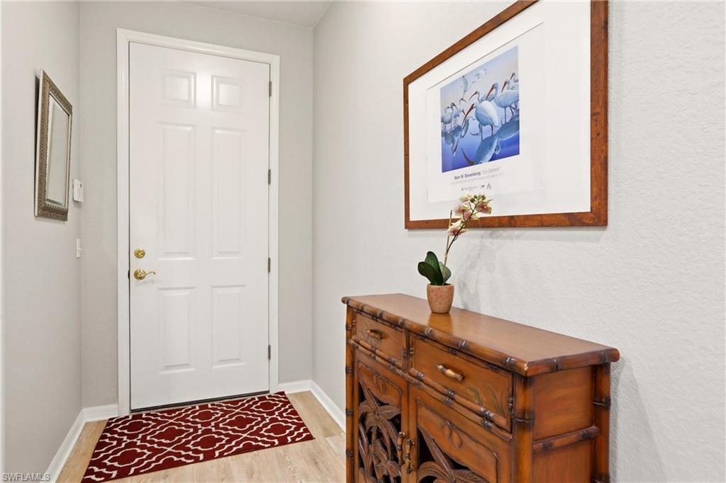 LAKE BARRINGTON - Residential