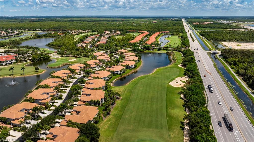 LAKE BARRINGTON - Residential
