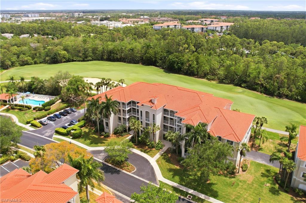 LAKE BARRINGTON - Residential