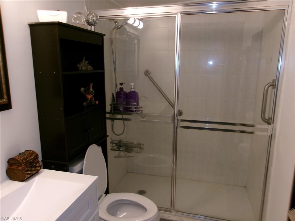 RIVIERA COLONY - Residential