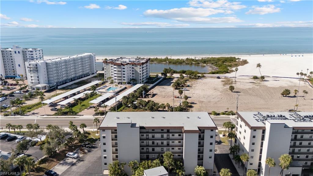 ESTERO COVE CONDO - Residential