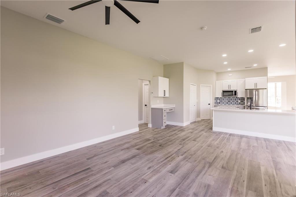 PINE GLEN - Residential