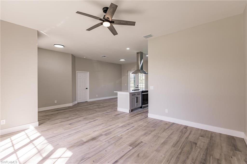 PINE GLEN - Residential