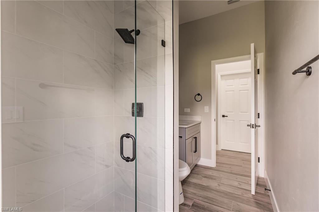 PINE GLEN - Residential