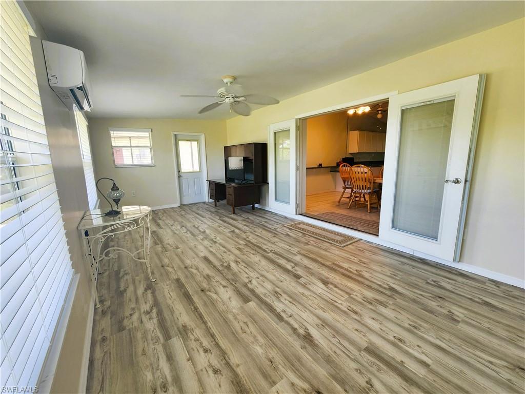 PORT CHARLOTTE - Residential