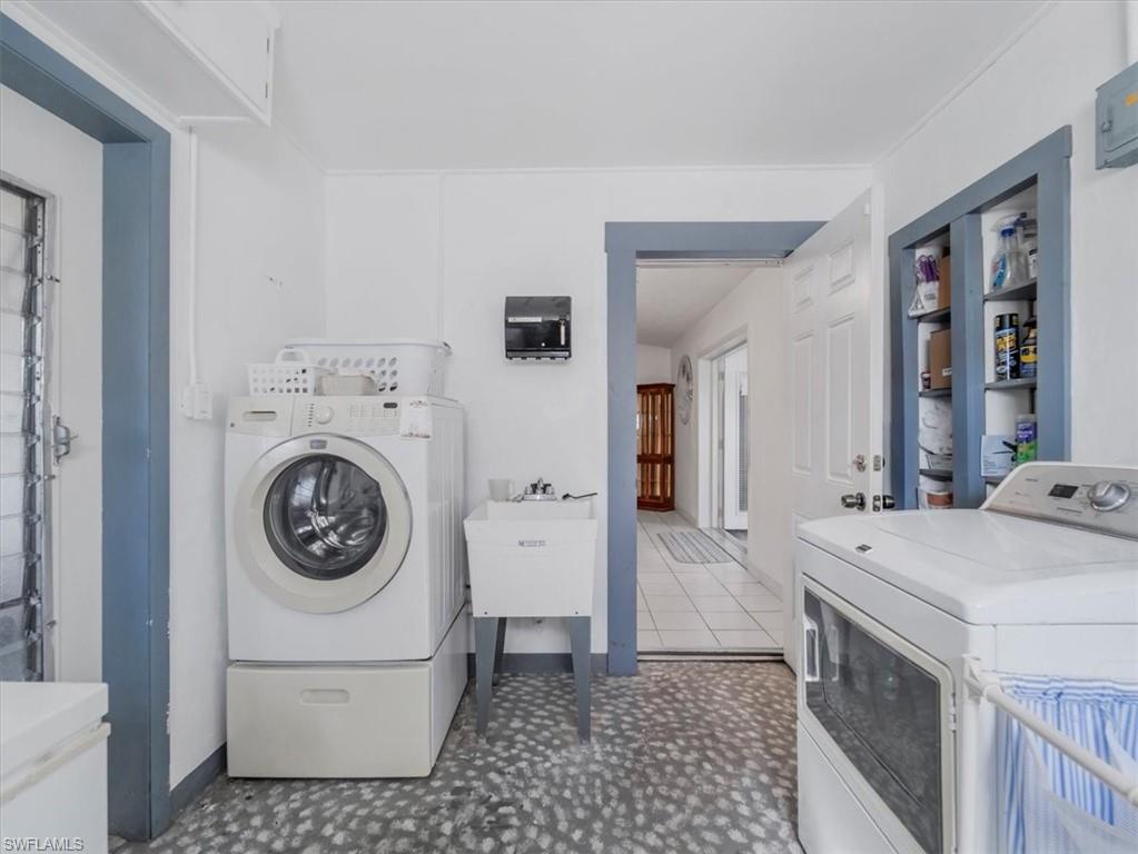 PORT CHARLOTTE - Residential