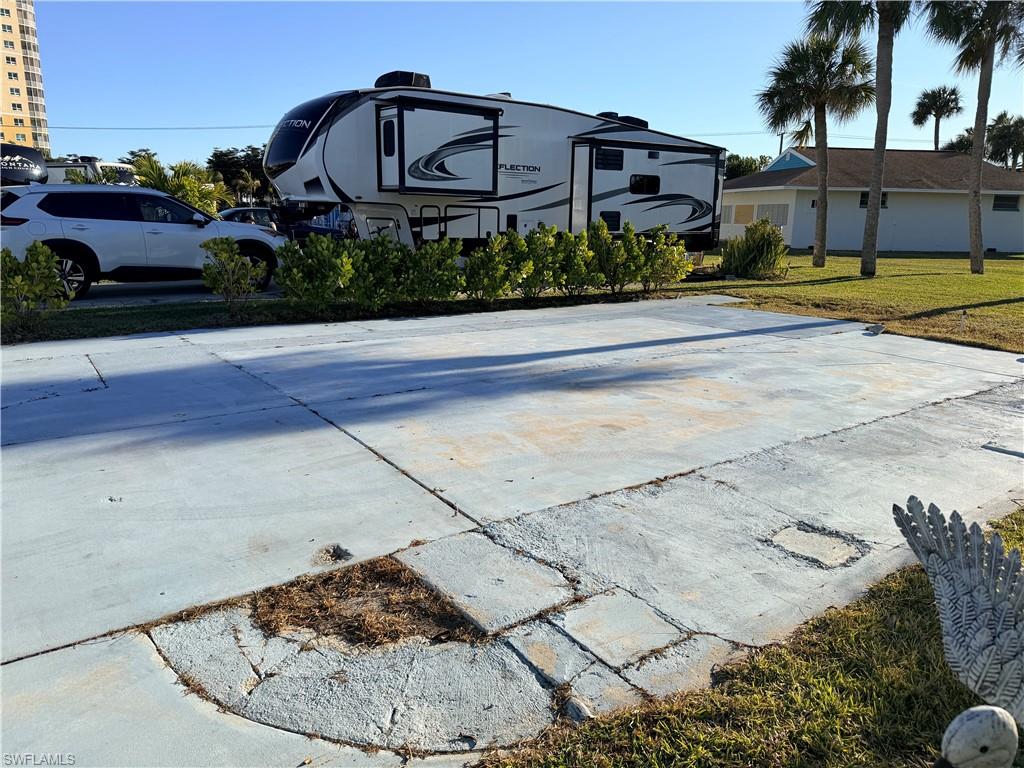 PALMETTO PALMS R V - Land