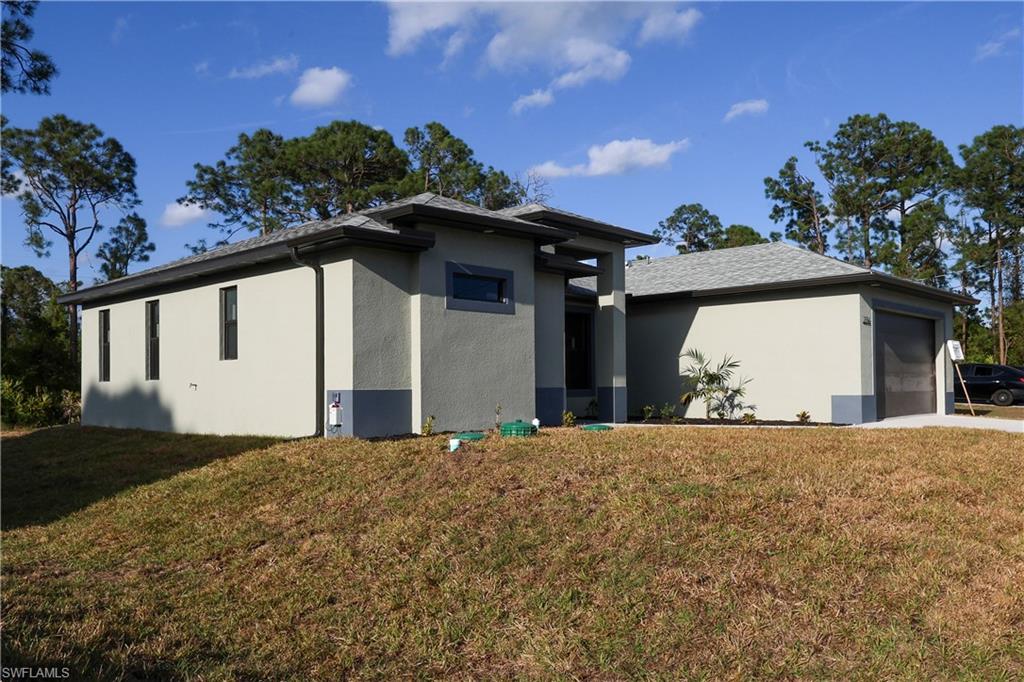 LEHIGH ACRES - Residential