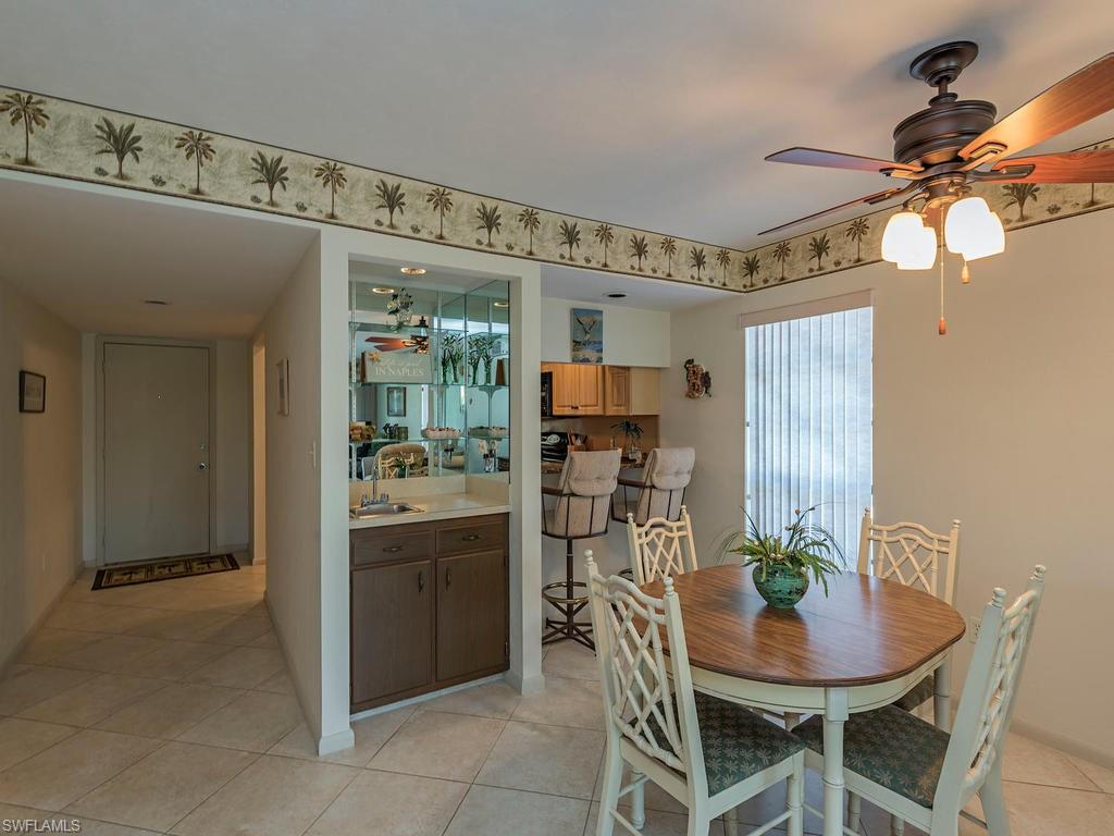 FOUNTAINS IV - Residential