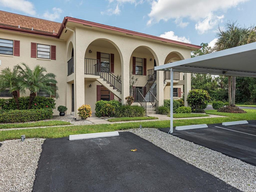 FOUNTAINS IV - Residential