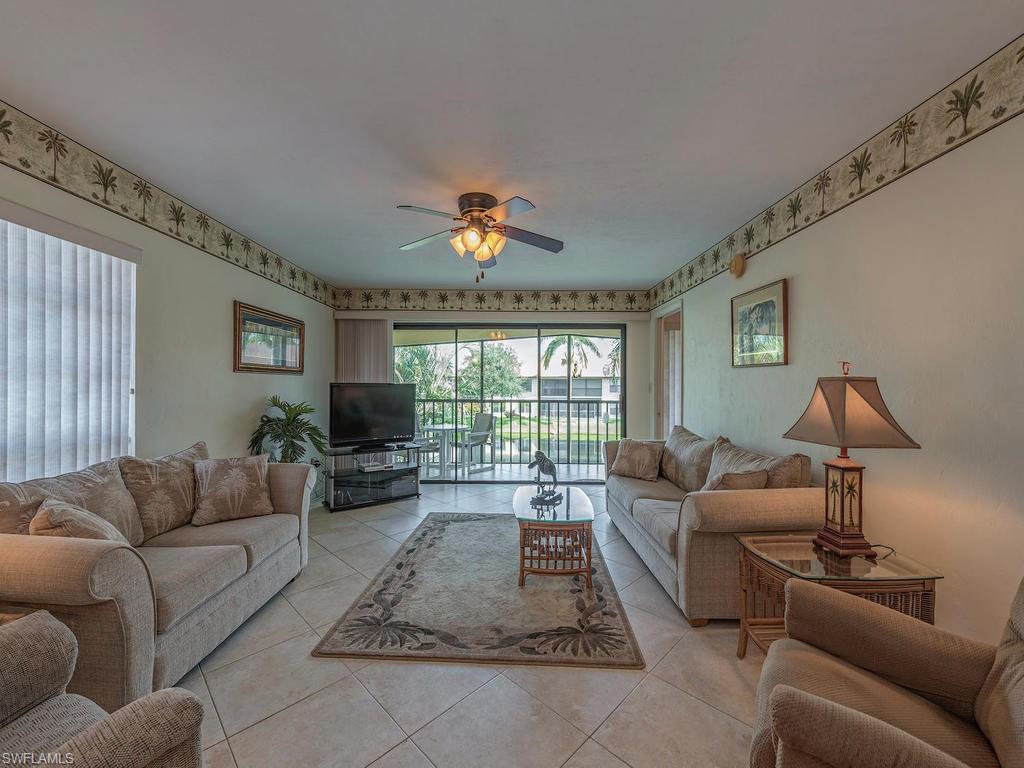 FOUNTAINS IV - Residential