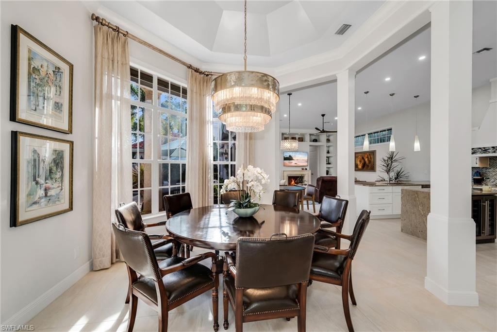 MIRA LAGO - Residential