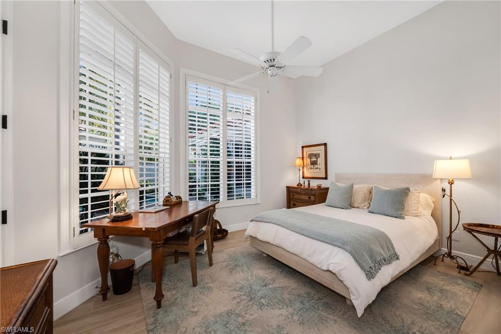 MIRA LAGO - Residential