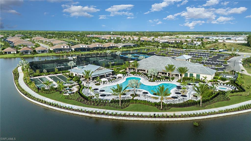 ESPLANADE BY THE ISLANDS - Residential