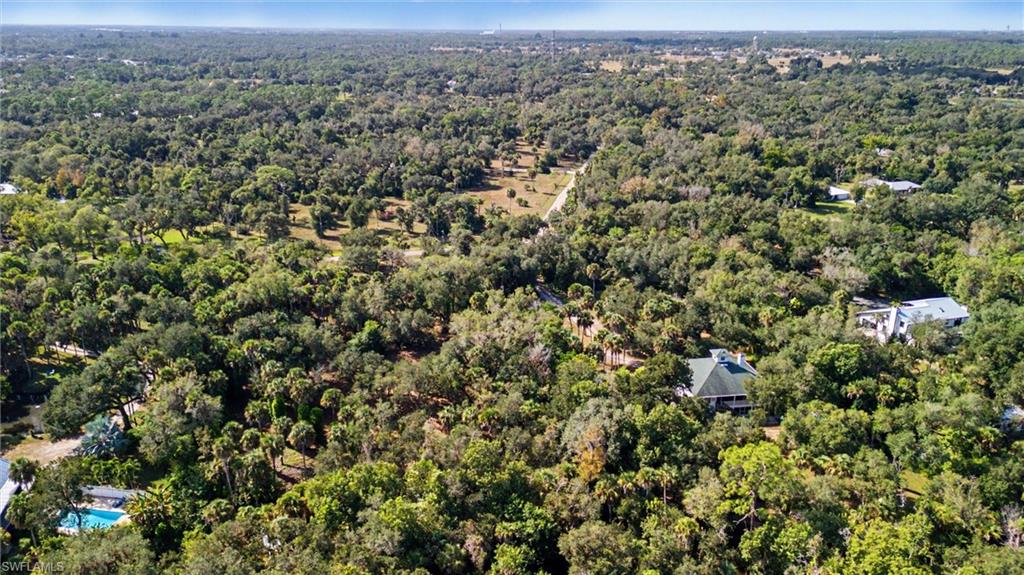 MACKABOY FARMS - Land