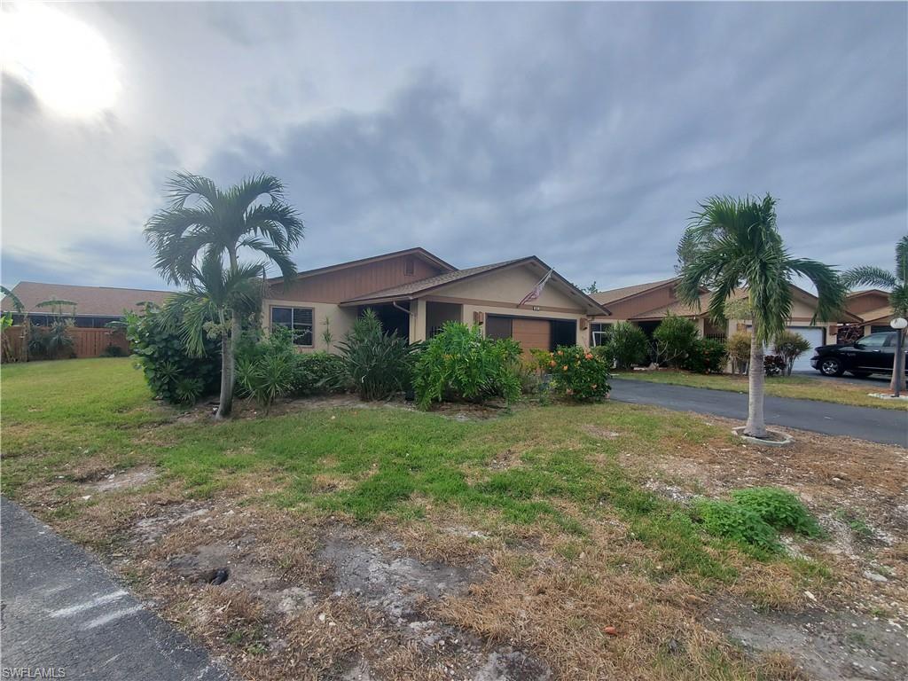 ROYAL WOODS - Residential