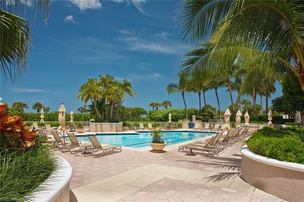 BRIGHTON AT BAY COLONY - Residential